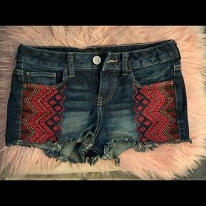 Embroidered shorts